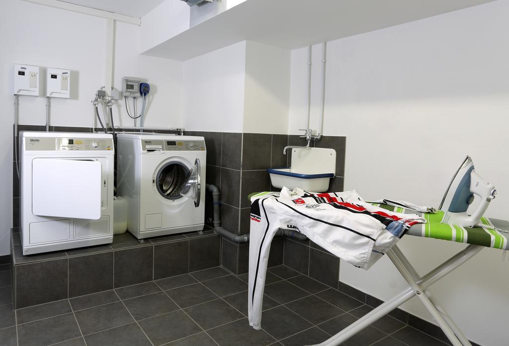 וואגריין Aparthotel Rubinius מראה חיצוני תמונה
